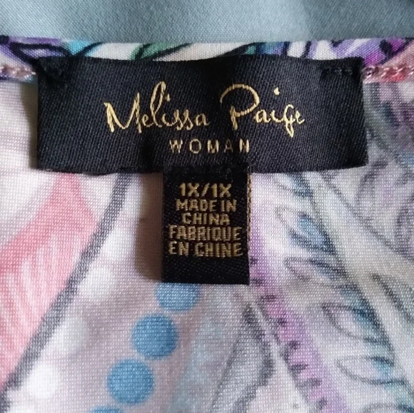 Plus Size Top - Picture 3 of 3